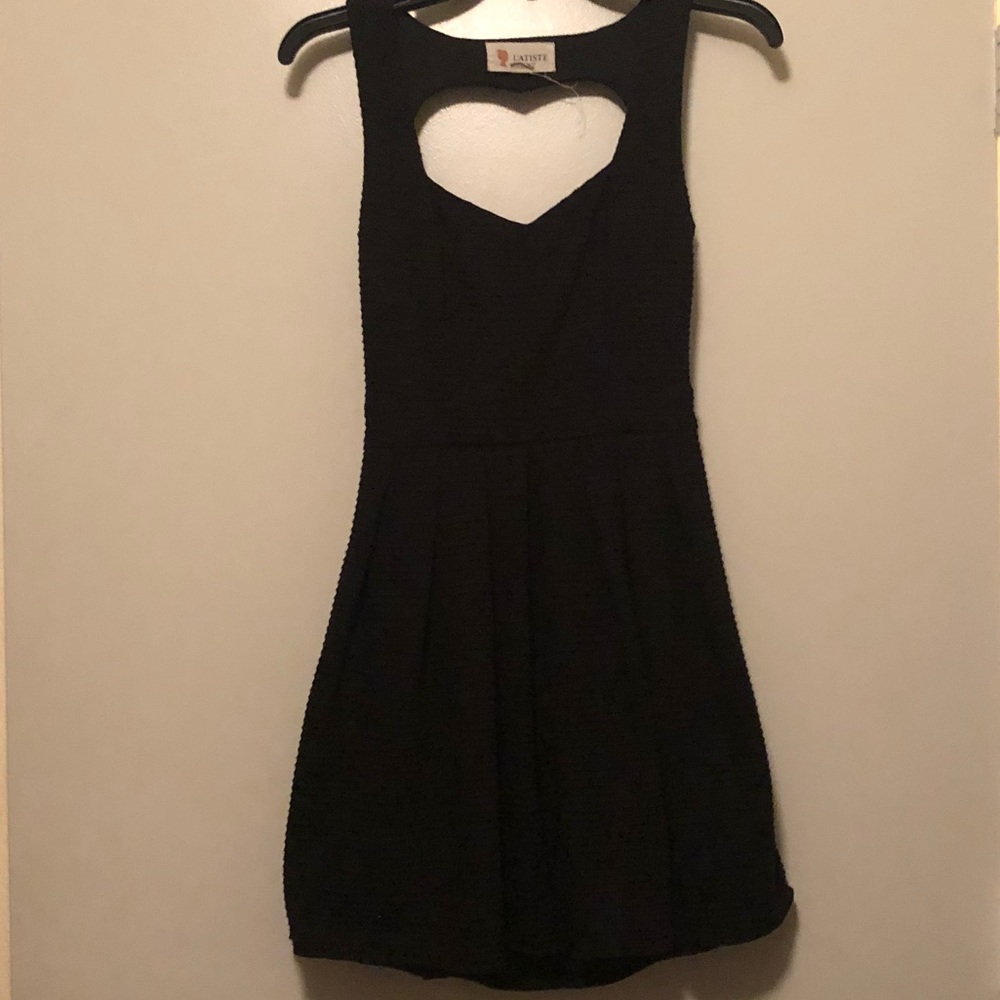 Pretty black dress